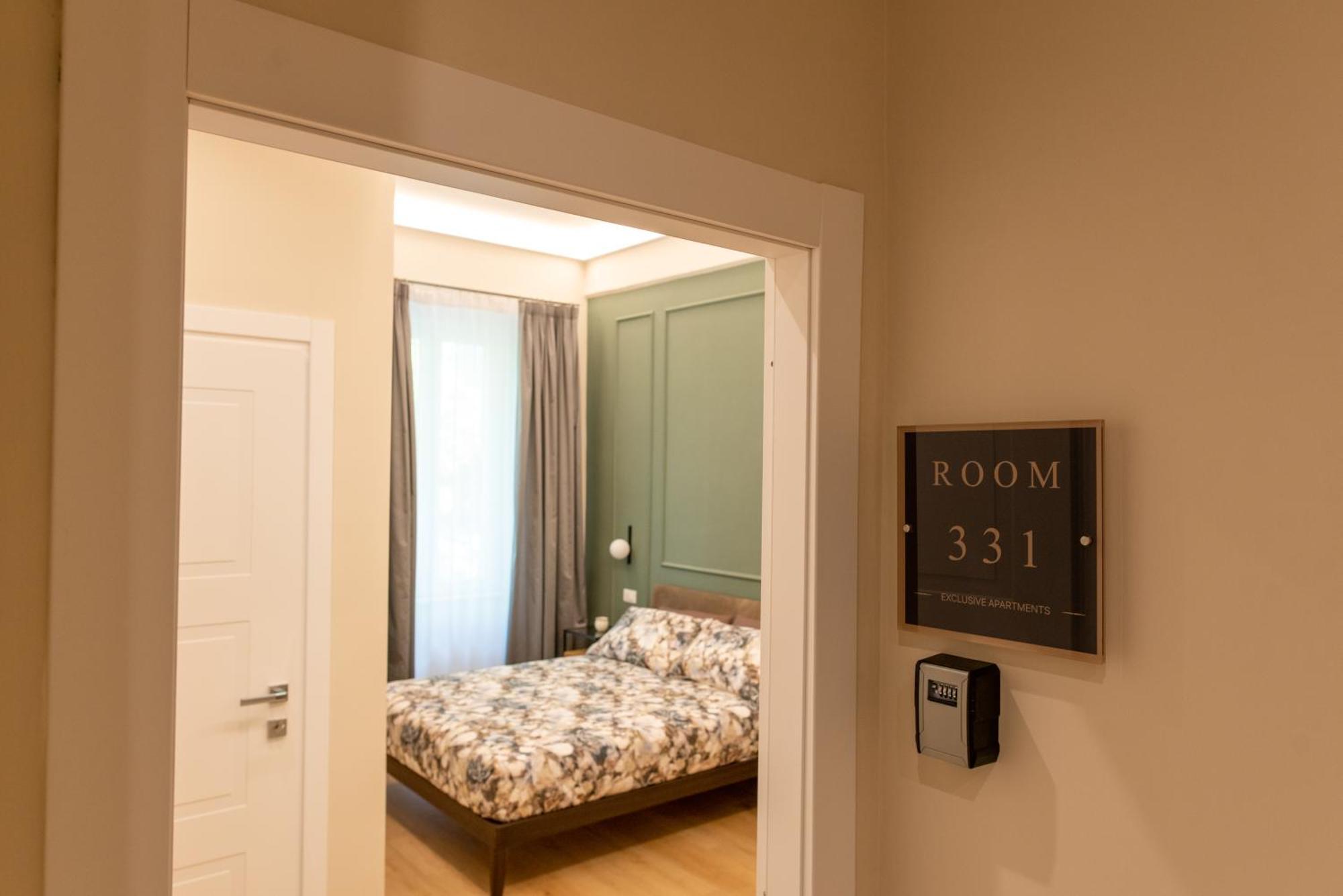 Suite 33 Naples Exterior photo